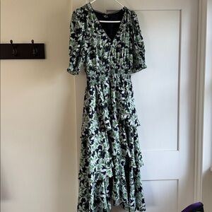 En Saison Black and Green Floral Dress